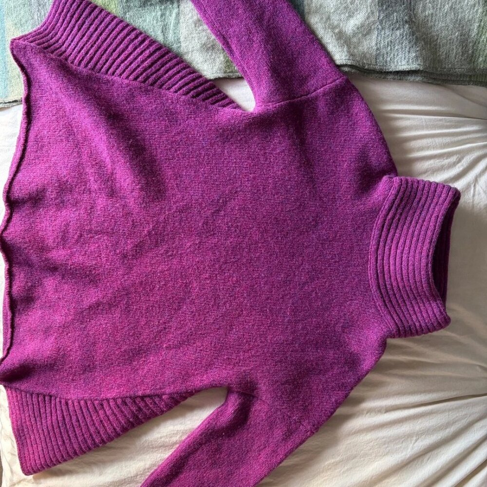 Balenciaga knit flare wool turtleneck sweater in Small